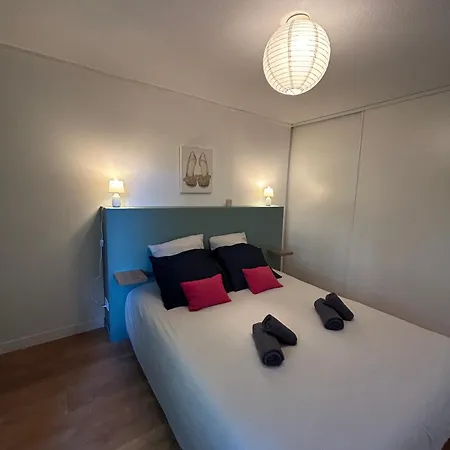 L'emile Lecrivain Parking Facile *