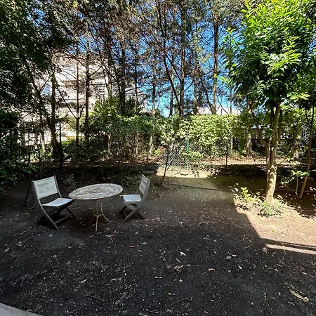 L'emile Lecrivain Parking Facile * טולוז