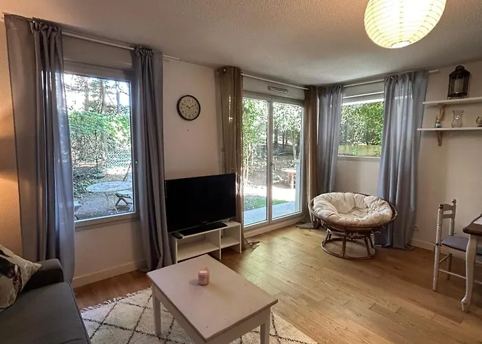 L'emile Lecrivain Parking Facile 圖盧茲