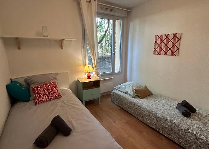 L'émile Lécrivain Parking Facile Apartamento *