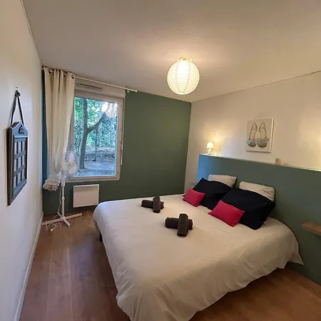 Апартаменты L'emile Lecrivain Parking Facile *